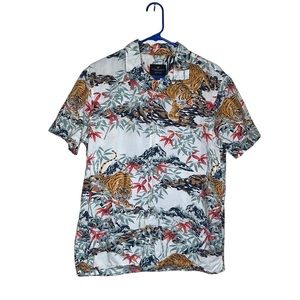 American Eagle Button Down Top size medium